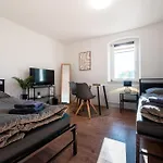 Apartament Monteurswohnung N8quartier