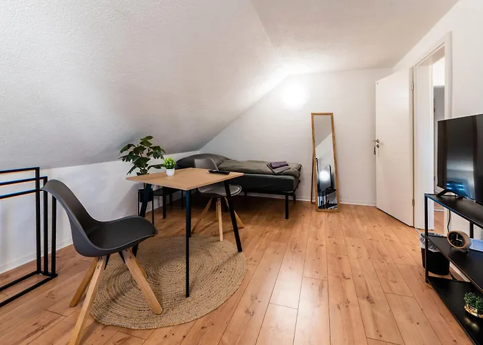 Monteurswohnung N8quartier Apartamento